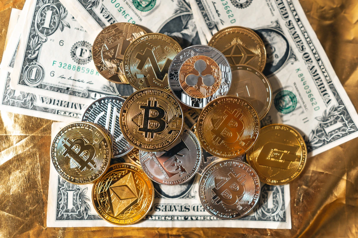 Cryptoactifs et fiscalité : Démêler l'écheveau des obligations déclaratives